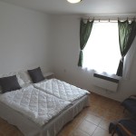2bed room